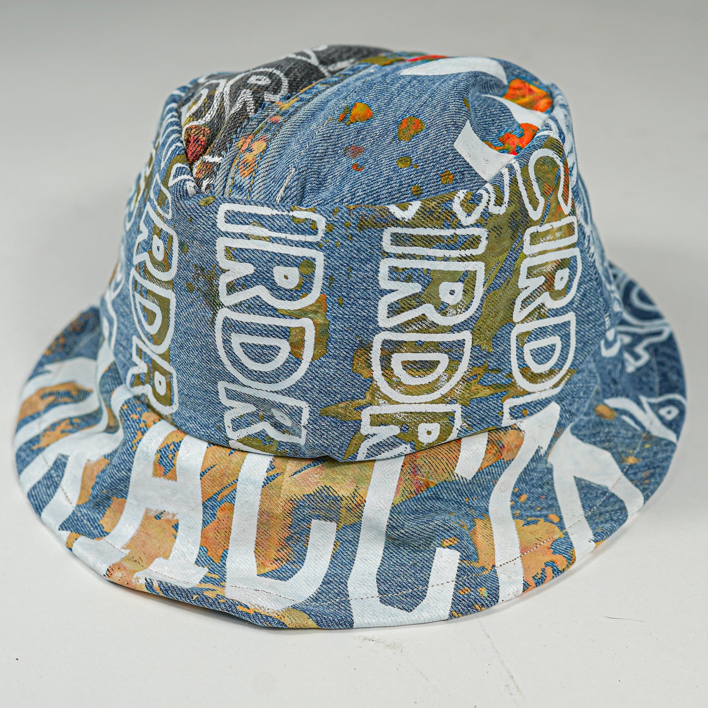DRACCIR DESTROYED DENIM BUCKET HAT 2319.07 - VENUS