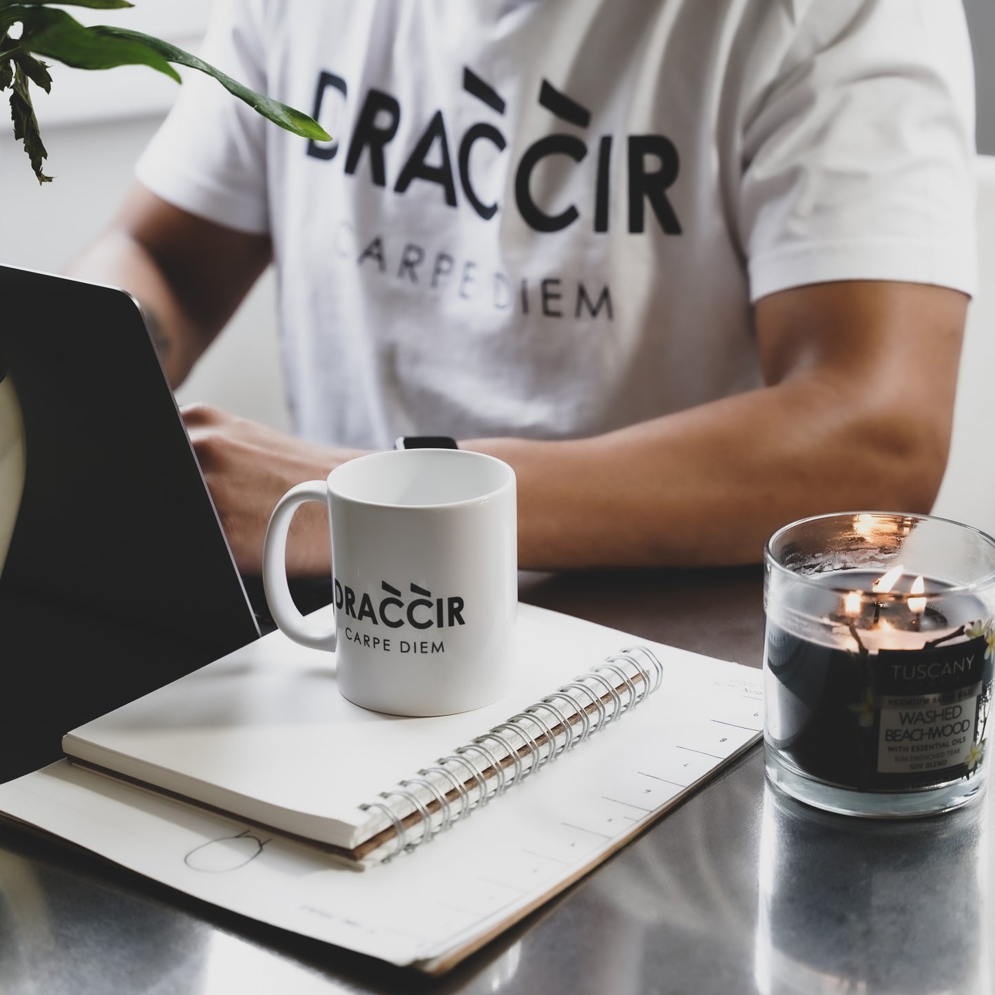 DRACCIR Logo Mug