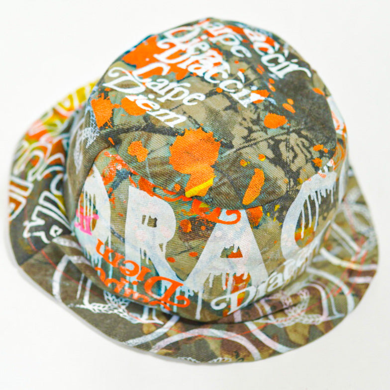 DRACCIR DESTROYED DENIM BUCKET HAT 2319.13 - SAHARA