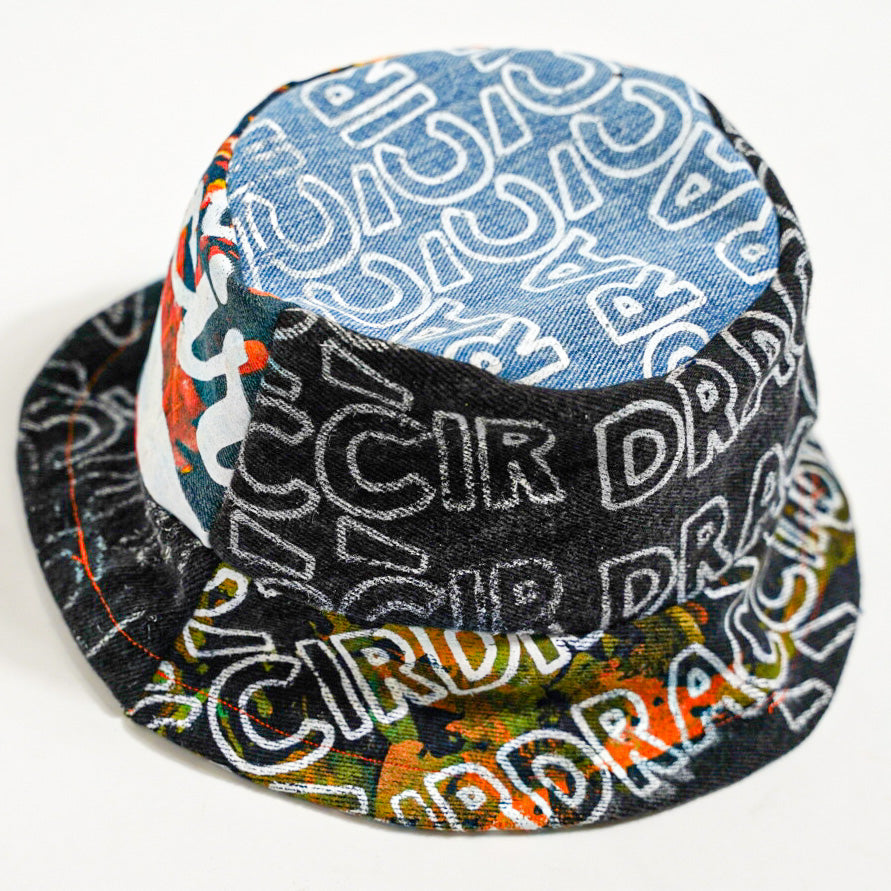 DRACCIR DESTROYED DENIM BUCKET HAT 2319.12 - MARS